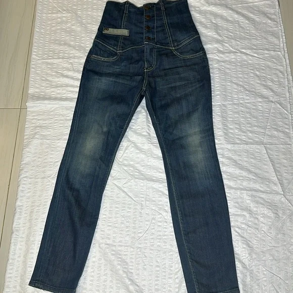 MISS SIXTY COLLECTION SIZE 26 - Picture 2 of 8